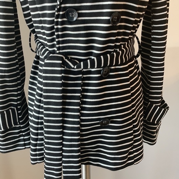 Women’s black and white striped BELTED JACKET. stretchy, double breasted. SZ med - Picture 8 of 16